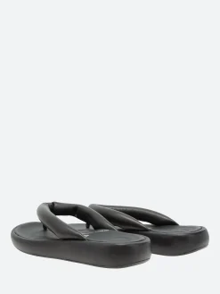 FitFlop - Iqushion D-Luxe in Black