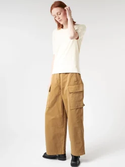 Girls Of Dust - Club T-Shirt S/S in White