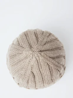 gravitypope - B248 Beanie in Castoro