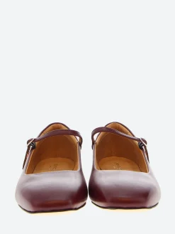 gravitypope - Bethany Mary Jane Flat in Rubino Nappa