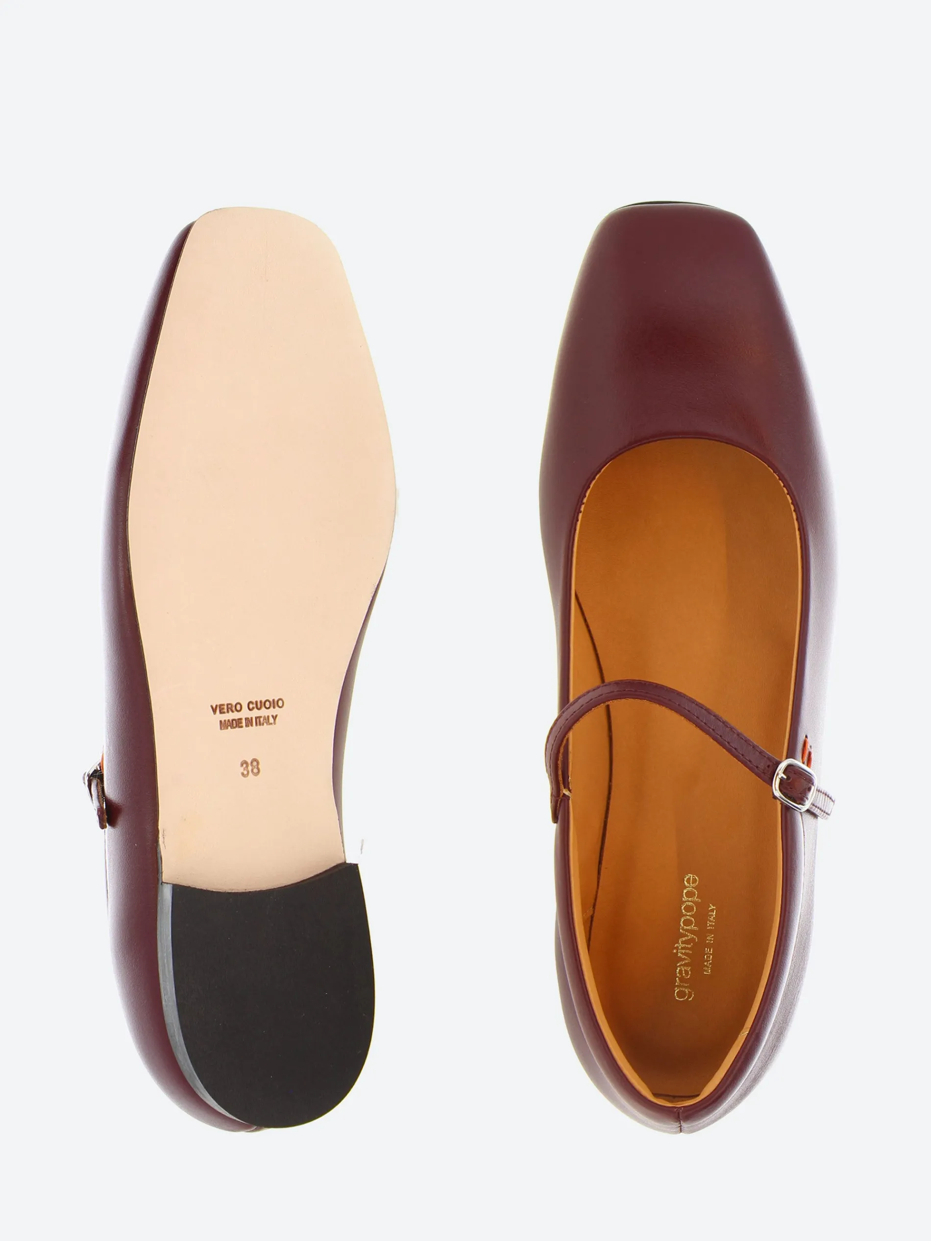 gravitypope - Bethany Mary Jane Flat in Rubino Nappa