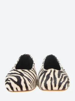 gravitypope - Jaana Ballet Flats in Black and White Pony Hair