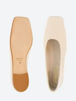 gravitypope - Jaana Ballet Flats in Off White