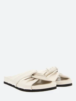 gravitypope - Joylene in Burro Nappa