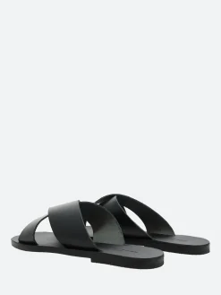 gravitypope - Kaia in Black