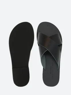 gravitypope - Kaia in Black