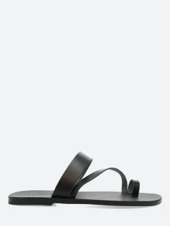 gravitypope - Kairos in Black