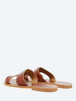 gravitypope - Kara in Brown