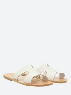 gravitypope - Kara in White