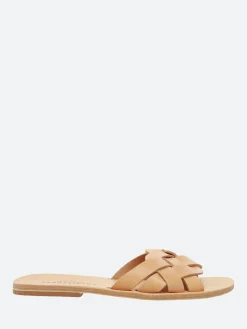 gravitypope - Karis in Natural