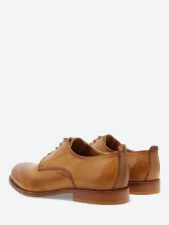 gravitypope - Macee in Marzipan Glove