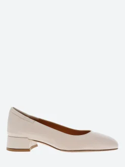 gravitypope - Nadia in Milk Nappa Leather