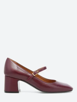 gravitypope - Nadima in Bordeaux Nappa