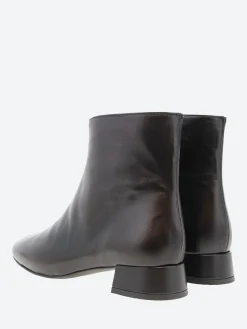 gravitypope - Nama in Nero Nappa