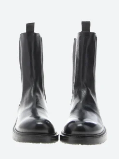 gravitypope - Rona in Nero Davis