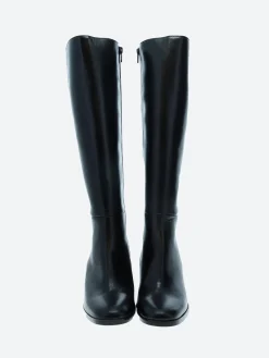 gravitypope - Zada in Black Coy