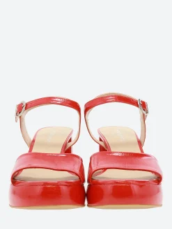 gravitypope - Zelie in Fresa Baku