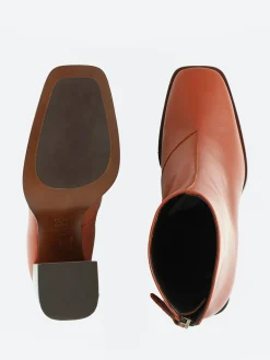 gravitypope - Zona in Rust Toro