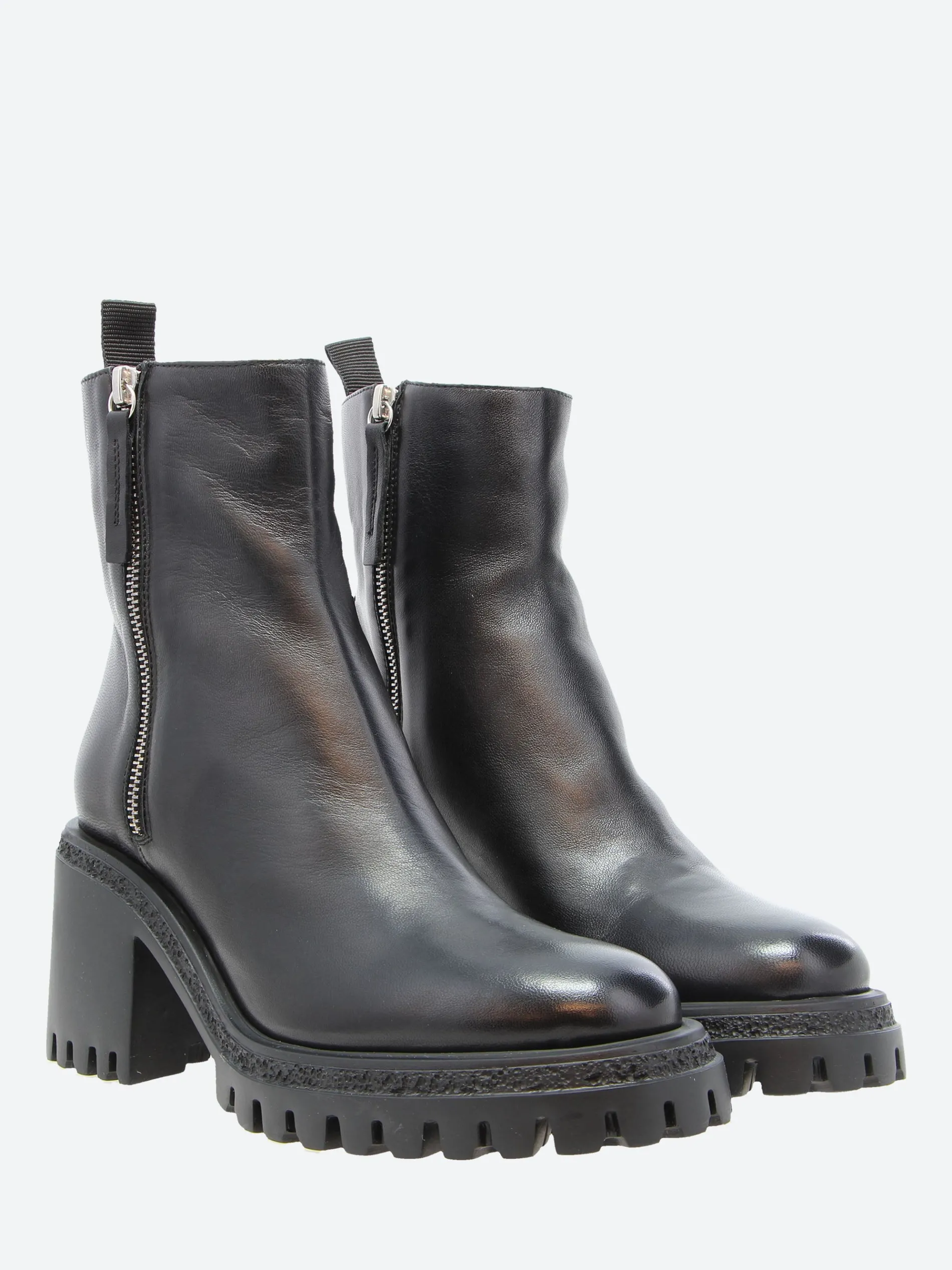 Halmanera - Rost 37 in Nero Baron