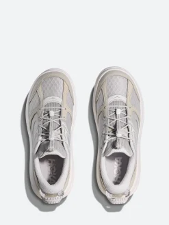 HOKA One One - Bondi B3 in Grey and White