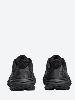 HOKA One One - Clifton 9 in Black/Black