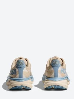 HOKA One One - Clifton 9 in Oak and Alabaster