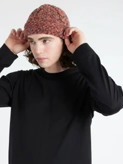 Kardo - Hand Knitted Beanie in Plum