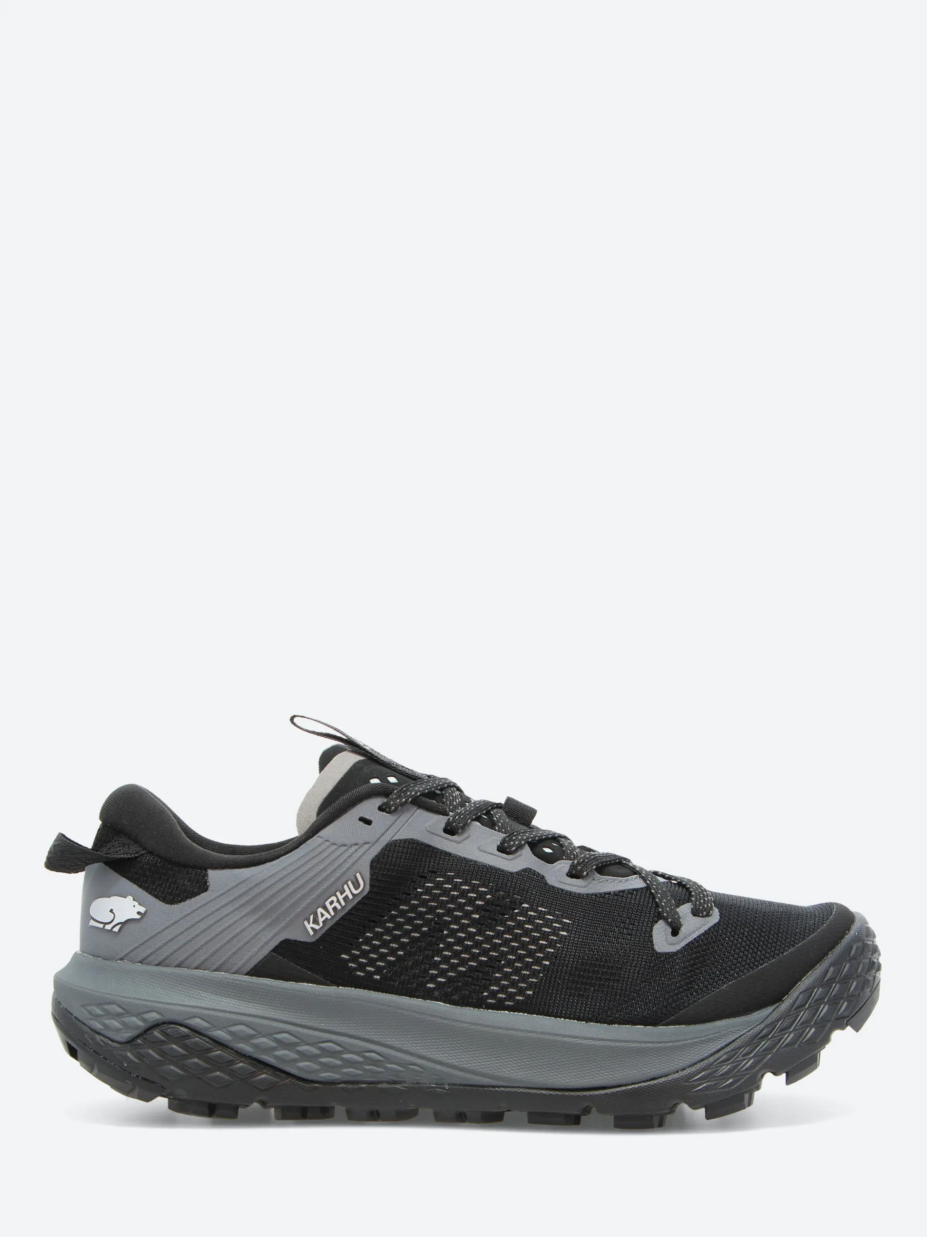 Karhu - Ikoni Trail in Black