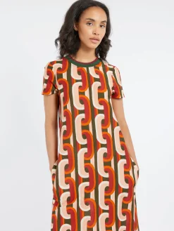 La DoubleJ - Sporty Swing Dress in Prometheus Pink