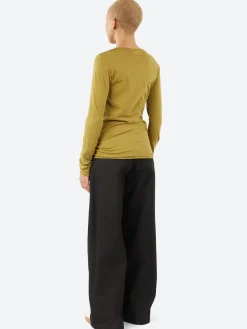 Labo.Art - Basica M/L Sarix T-Shirt in Cricket