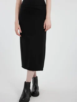 Labo.Art - Gonna Penna Charme Skirt in Black