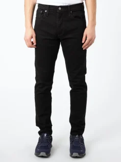 Levi's - 512 Slim Taper in Black Leaf