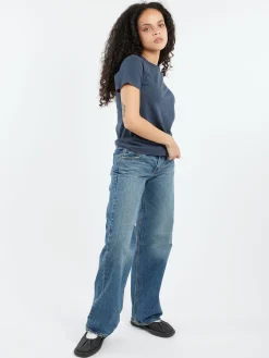 Levi's - Low Loose in Living the Good Life (Dark Wash)