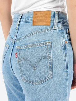 Levi's - Ribcage Wide Leg in Far and Wide (Light Wash)