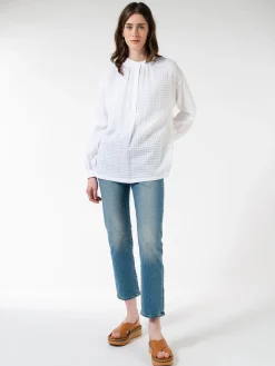 Levi's - Wedgie Fit Straight Jeans in Christina (Mid Used Wash)