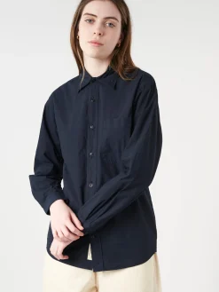 Merz b. Schwanen - SHIRT01 Unisex Shirt in Dark Navy