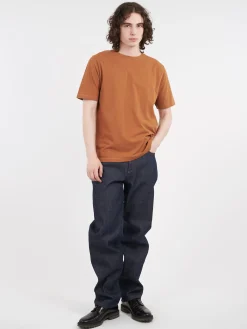 Merz b. Schwanen - Unisex T-Shirt in Caramel