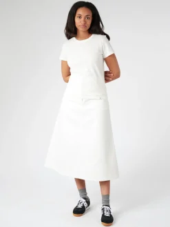 Merz b. Schwanen - Women's Relaxed T-Shirt in White