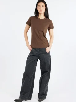 Merz b. Schwanen - Women's Relaxed T-Shirt in Chocolate