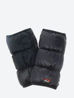 NANGA - Mountain Lodge Wrist Gaiters in Black