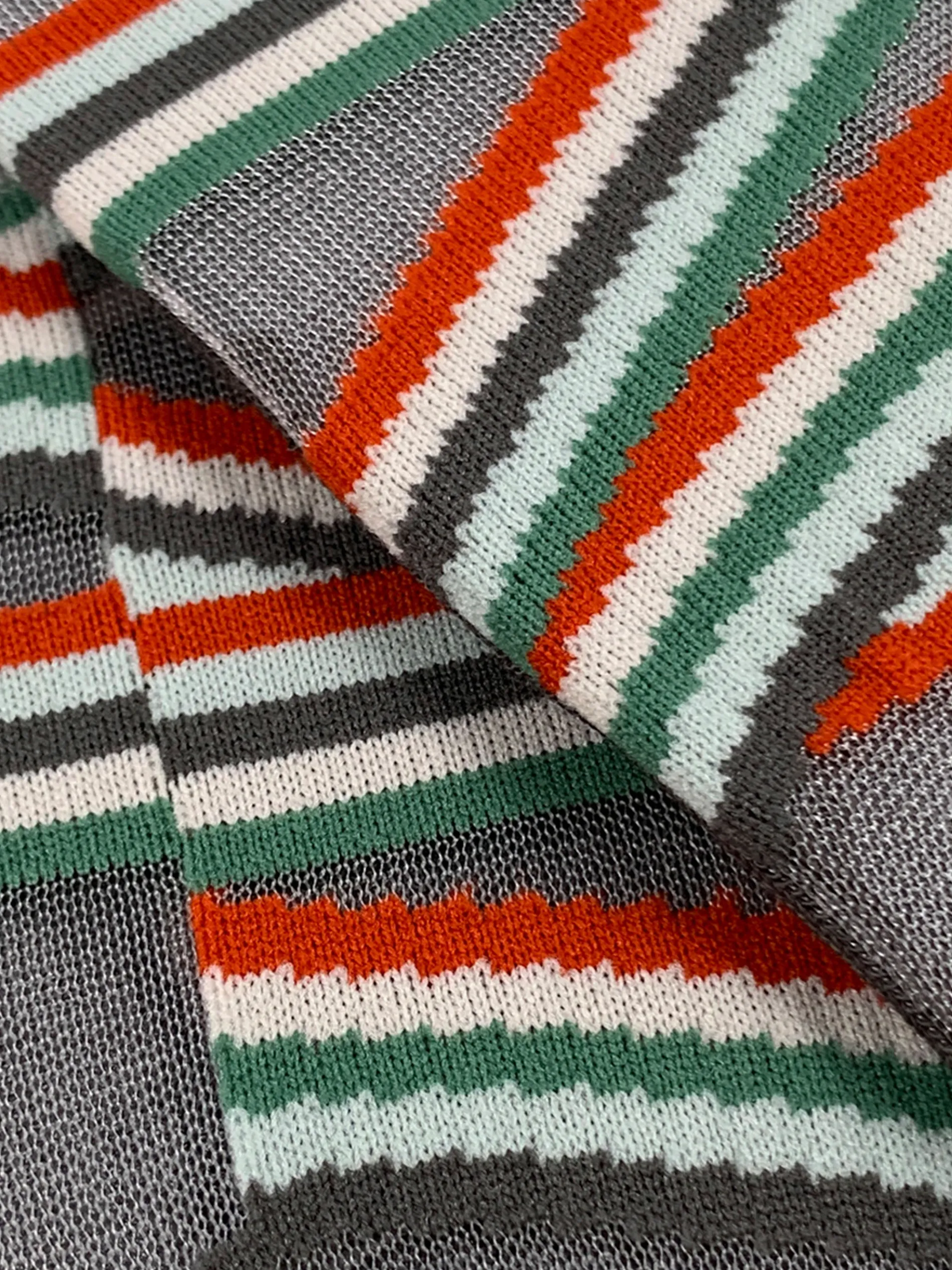 2nd PALETTE - Bias Sock in Red and Green