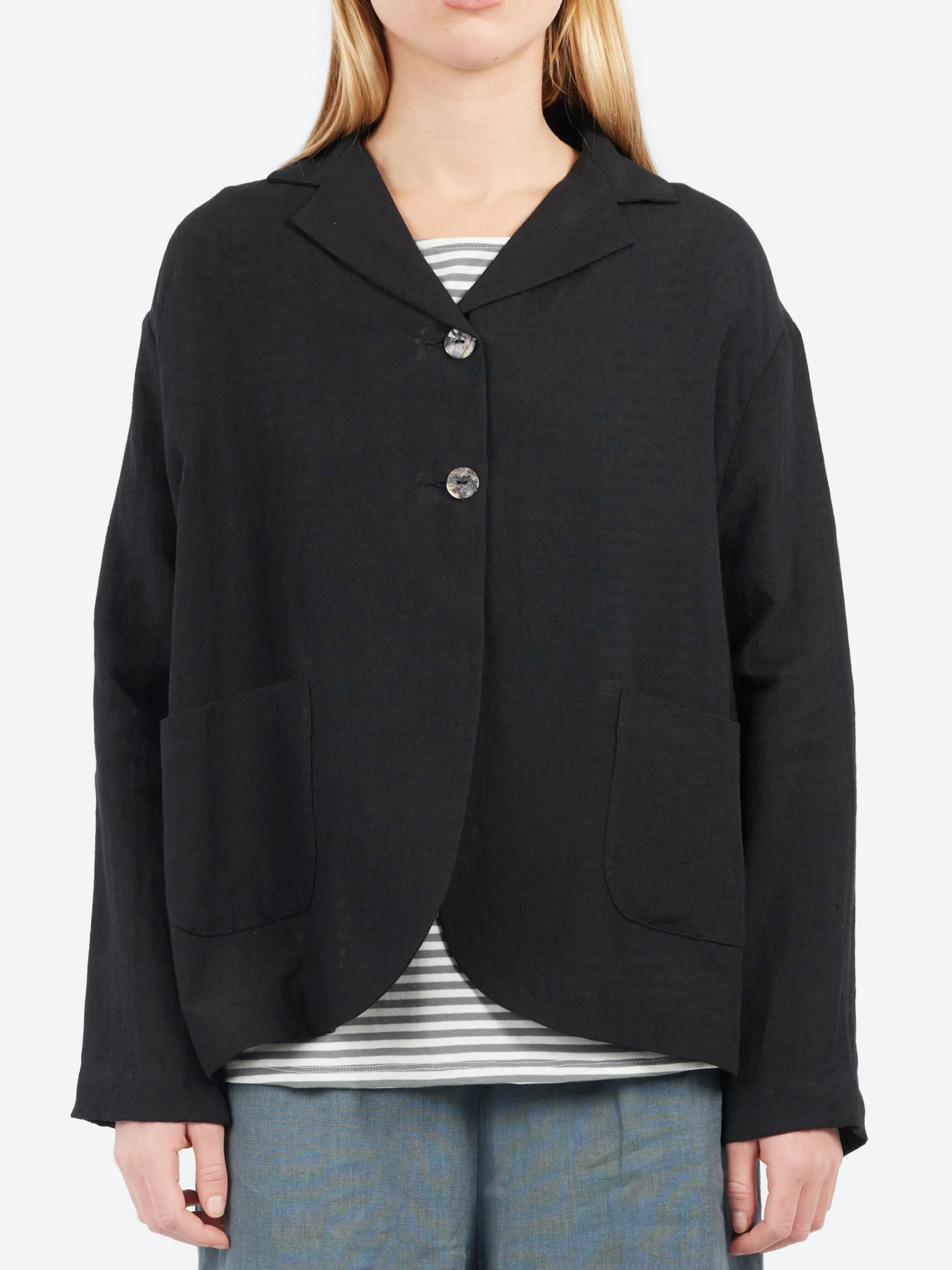 Neirami - Lapels Jacket in Nero