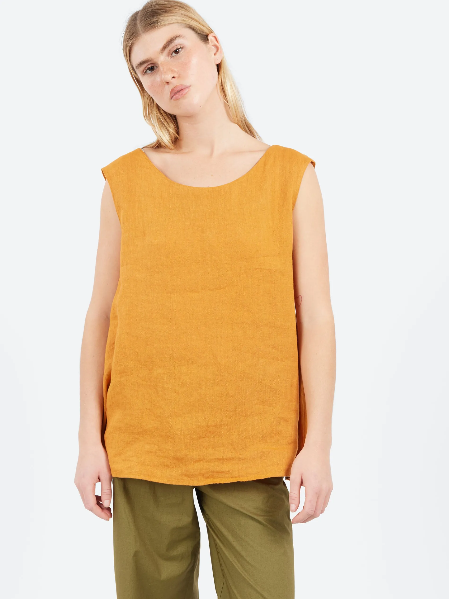 Neirami - Lino Soft Tank Top in Calendula