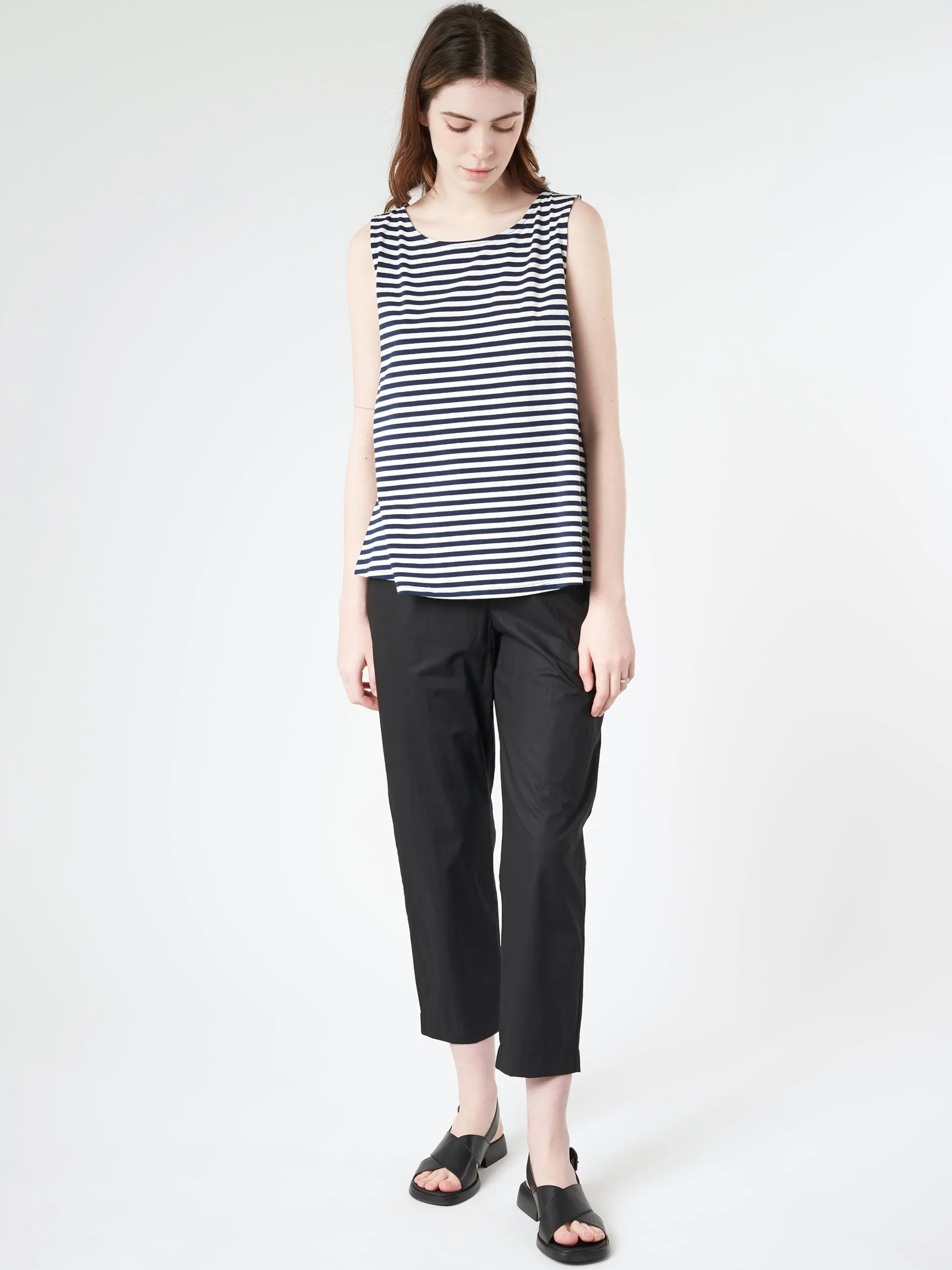 Neirami - Minimal Trouser in Nero