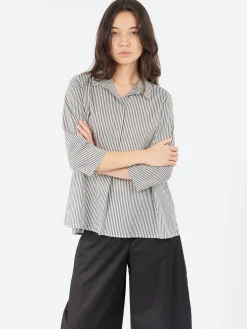Neirami - V-Neck Blouse in Riga Shadow