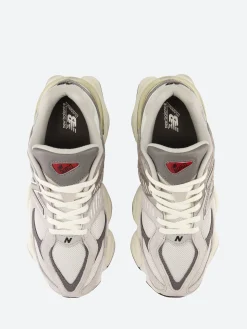 New Balance - 9060 in Raincloud