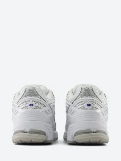 New Balance - 1906R in White Team Royal