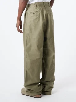 Nigel Cabourn - New Basic Chino Pant in Green