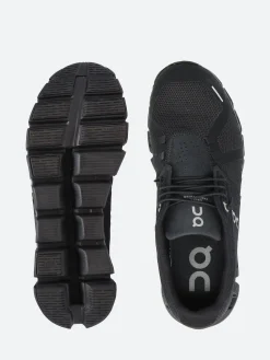 On - Cloud 5 in All Black