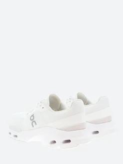 On - Cloudpulse in White and Frost